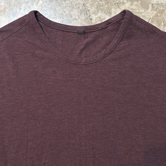 Lululemon Shirt Mens Large Red 5 Year Basic Tee Short Sleeve Stretch Gym Yoga - Picture 1 of 8